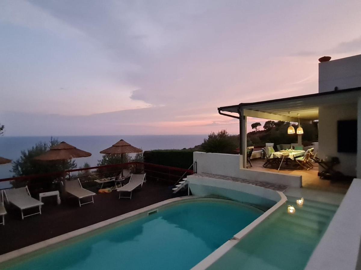 Resort Luna Rossa Сперлонга Экстерьер фото
